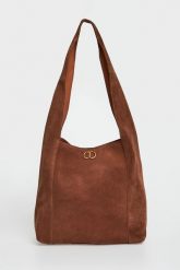 Torebka damska zamszowa hobo TWINSET. Torebki klasyczne damskie Twinset Milano, bez wzorów, z zamszu, zamszowe, bez dodatków. Za 1,719.00 zł.