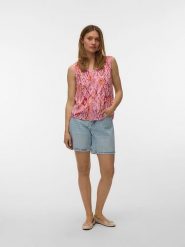 Vero Moda Bluzka w kolorze różowo-pomarańczowym rozmiar: S. Różowe bluzki damskie Vero Moda, s, bez wzorów, z wiskozy, bez kołnierzyka, bez ramiączek. Za 75.69 zł.