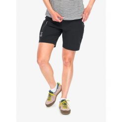 Spodenki turystyczne damskie Haglofs Lizard Softshell Shorts. Czarne kurtki softshell damskie Haglöfs, bez wzorów, z softshellu, bez kaptura. Za 319.99 zł.