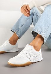Białe Sneakersy Klasyczne Tenisówki Istia. Białe trampki i tenisówki damskie Renee, z aplikacjami, z jeansu. Za 79.99 zł.