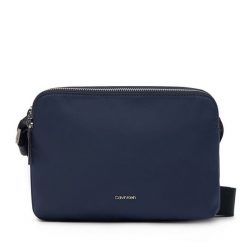 Saszetka Calvin Klein. Niebieskie saszetki męskie CALVIN KLEIN. Za 249.99 zł.