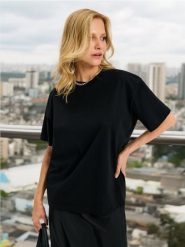 Koszulka - czarny. Czarne t-shirty damskie Sinsay, l, bez wzorów, z bawełny, bez kołnierzyka. Za 19.99 zł.