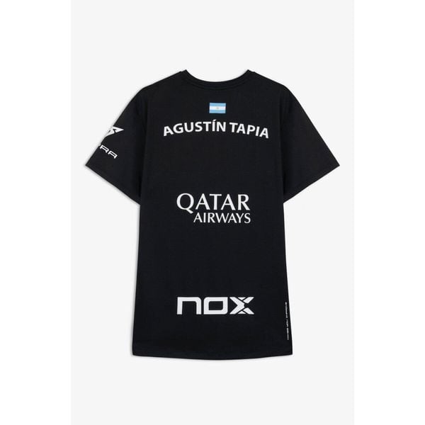 Koszulka Nox Czarna, krótki rękaw, sportowy styl. Czarne bluzki sportowe damskie nox, z poliesteru, bez kołnierzyka, bez ramiączek. Za 275.50 zł.