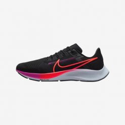Buty do biegania męskie Nike Air Zoom Pegasus 38. Czarne obuwie do biegania damskie Nike. Za 691.00 zł.