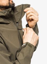 Kurtka przeciwdeszczowa męska Fjallraven HC Hydratic Trail Jacket. Zielone kurtki treningowe męskie Fjällräven, na lato, l, bez wzorów, z materiału. Za 799.99 zł.