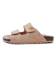 Billowy Klapki w kolorze jasnoróżowym rozmiar: 41. Różowe klapki damskie Billowy, bez wzorów, bez obcasa. Za 66.00 zł.