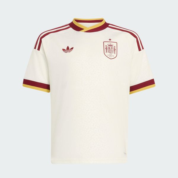 Dziecięca koszulka wyjazdowa Hiszpania 26. Białe bluzki sportowe damskie Adidas, m, z materiału, bez kołnierzyka, bez ramiączek. Za 317.00 zł.