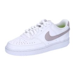 Buty do chodzenia damskie Nike Court Vision Lo. Białe obuwie do biegania damskie Nike, nike court. Za 465.00 zł.