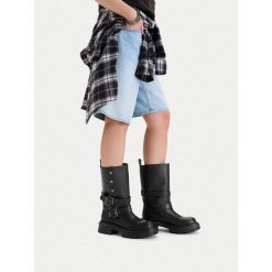 Kozaki G-Star. Czarne kozaki damskie G-Star, bez obcasa, na płaskiej podeszwie. Za 479.99 zł.