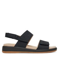 Sandały Caprice. Czarne sandały damskie Caprice, bez wzorów, bez obcasa, na płaskiej podeszwie. Za 259.99 zł.