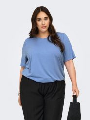 ONLY Carmakoma Koszulka w kolorze niebieskim rozmiar: XL-54. Niebieskie bluzki damskie Only Carmakoma, xl, bez wzorów, bez kołnierzyka. Za 76.39 zł.