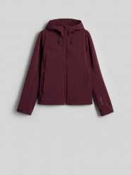 4F Kurtka softshell wiatroodporna damska - burgundowa S. Czerwone kurtki damskie 4f, s, bez wzorów, z softshellu, bez kaptura. Za 299.99 zł.