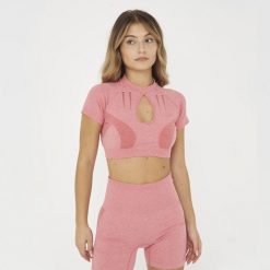 Crop Top Treningowy LEXI Krótki Rękaw. Czerwone topy damskie Legea, bez wzorów, bez kołnierzyka. W wyprzedaży za 84.00 zł.