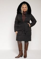 Czarna Pikowana Kurtka z Kapturem z Futrem i Wiązanym Paskiem Mevinatia. Czarne kurtki damskie Born2be, l, bez wzorów, z dzianiny, z kapturem. Za 339.99 zł.