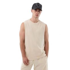 T-shirt bez rękawów Chicago Bulls New Era NBA Core Plus. Brązowe t-shirty męskie New Era, s, bez wzorów, z materiału, bez kołnierzyka. Za 171.00 zł.