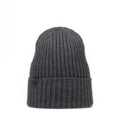 Czapka zimowa z wełny merino Norval. Szare czapki męskie Buff, z wełny. Za 189.99 zł.