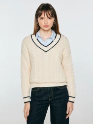Sweter damski bawełniany z dekoltem v-neck kremowy calia 103. Białe swetry klasyczne damskie Big Star, l, z bawełny, bez kołnierzyka. Za 199.99 zł.