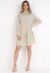 Jasnobeżowa Sukienka Nikathe. Brązowe sukienki damskie Born2be, l, z aplikacjami, z tkaniny, bez kołnierzyka, bez ramiączek, mini. W wyprzedaży za 51.99 zł.