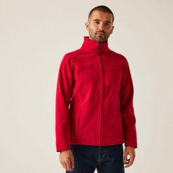 Softshell roboczy męski Uproar. Czerwone kurtki softshell damskie Regatta, m, bez wzorów, z materiału, bez kaptura. W wyprzedaży za 119.99 zł.