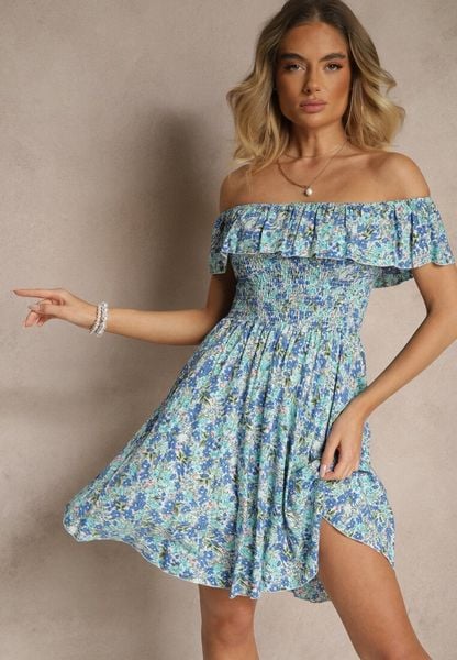 Niebieska Bawełniana Sukienka Hiszpanka w Kwiaty z Falbankami Nairavie. Niebieskie sukienki damskie Renee, na co dzień, na lato, m, z aplikacjami, z bawełny, boho, bez kołnierzyka, bez ramiączek, mini, kopertowe. Za 39.99 zł.