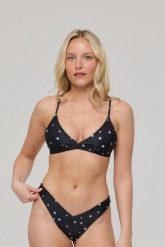 Bikini Top Shining Star Boost 'Em Up. Czarne bikini damskie OOSC, bez wzorów. Za 122.99 zł.