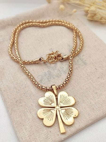 Atelier MIU Pozłacany naszyjnik z zawieszką - dł. 44 cm rozmiar: onesize. Żółte naszyjniki damskie atelier MIU, pozłacane. Za 61.02 zł.