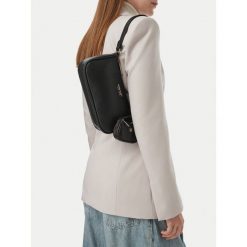 Torebka Nine West. Czarne torebki klasyczne damskie Nine West, bez wzorów, bez dodatków. Za 169.99 zł.