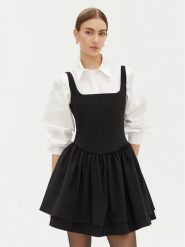 Imperial Sukienka koktajlowa AFHMIQD Czarny. Czarne sukienki damskie Imperial, s, bez wzorów, z syntetyku, wizytowe, bez kołnierzyka, bez ramiączek. Za 469.99 zł.
