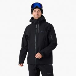 Kurtka narciarska męska Swedemount Lofoten 3L Shell Jacket II wodoodporna. Czarne kurtki męskie SWEDEMOUNT, na zimę, l, bez wzorów, sportowe, bez kaptura. Za 899.99 zł.