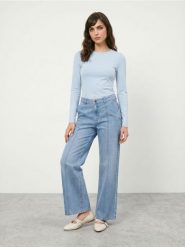 Bawełniana koszulka slim fit z długim rękawem - błękitny. Niebieskie topy sportowe damskie Sinsay, l, bez wzorów, z bawełny, bez ramiączek. Za 19.99 zł.