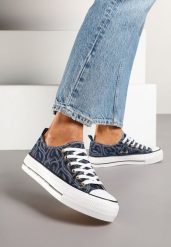 Granatowe Trampki na Grubej Podeszwie Zdobione Printem w Serca Gonarelle. Niebieskie trampki i tenisówki damskie Born2be, z aplikacjami, z jeansu. Za 69.99 zł.
