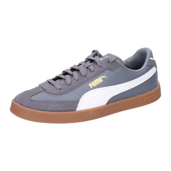 Buty Puma Club II. Białe buty sportowe na co dzień damskie Puma, bez wzorów, trekkingowe. Za 239.99 zł.