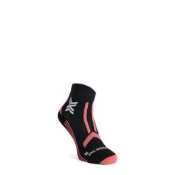 Skarpety do biegania damskie X-Socks Trail Run Discover Ankle. Czarne skarpetki damskie X-Socks, bez wzorów. Za 94.99 zł.