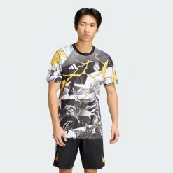 Koszulka adidas Real Madrid Avengers 25/26 Pre-Match. Białe t-shirty sportowe męskie Adidas, bez ramiączek, do piłki nożnej. Za 299.00 zł.