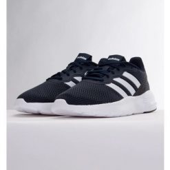 Buty adidas Nebzed M GX4276 niebieskie. Niebieskie buty sportowe na co dzień męskie z gumy, bez zapięcia. Za 375.60 zł.