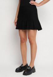 TWINSET Szorty materiałowe 251TT2363 Écru Loose Fit. Szorty damskie Twinset, bez wzorów, z bawełny. Za 649.99 zł.