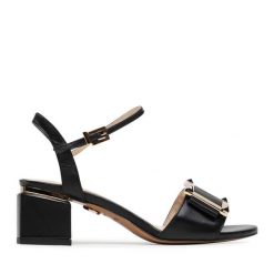 Sandały Baldowski. Czarne sandały damskie Baldowski, bez wzorów, bez obcasa, na słupku. Za 469.99 zł.