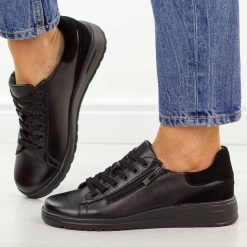 Czarne skórzane półbuty damskie Potocki 19402. Czarne półbuty damskie POTOCKI, bez wzorów, z jeansu, casualowe, bez obcasa, na płaskiej podeszwie. Za 239.00 zł.