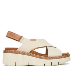 Sandały Pikolinos. Białe sandały damskie Pikolinos, bez wzorów, bez obcasa, na koturnie. Za 599.99 zł.