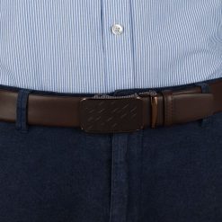 Pasek męski skórzany 3,5 cm klamra automatyczna Beltimore brązowy 02-599 : Kolory - brązowy, beżowy, Rozmiar pasków - r.110-125 cm. Brązowe paski męskie bez wzorów, ze skóry, wizytowe. Za 64.99 zł.
