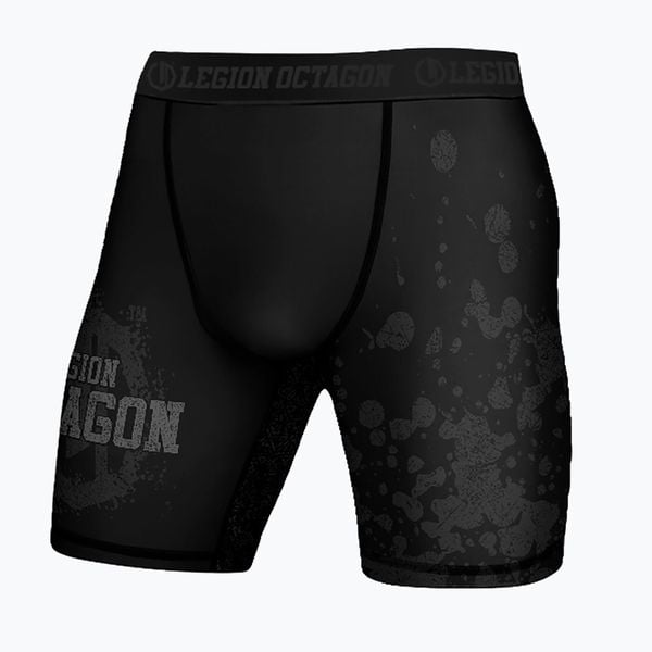 Spodenki treningowe męskie Octagon Legion Grunge. Czarne szorty męskie OCTAGON, z elastanu, bez kołnierzyka. Za 149.99 zł.