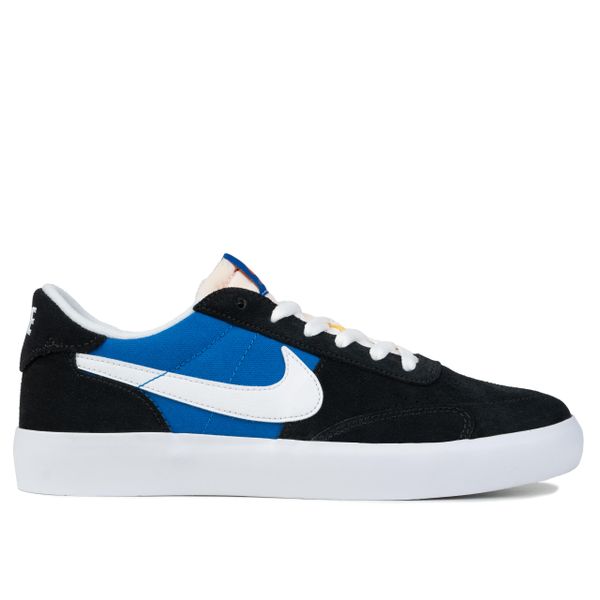 Buty męskie sportowe sneakersy Nike SB HERITAGE VULC. Białe buty sportowe na co dzień męskie Nike, bez zapięcia. W wyprzedaży za 249.00 zł.