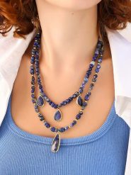 Pierres delicates Pozłacany naszyjnik z elementami ozdobnymi - dł. 50 cm rozmiar: onesize. Niebieskie naszyjniki damskie Pierres delicates, pozłacane. Za 146.28 zł.