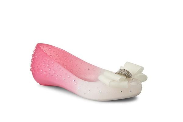 Baleriny Sca'viola 870 Pink, Róż/Biały, Silikon - 37. Czerwone baleriny damskie Sca'viola, bez wzorów, z tworzywa sztucznego, bez obcasa. W wyprzedaży za 26.10 zł.