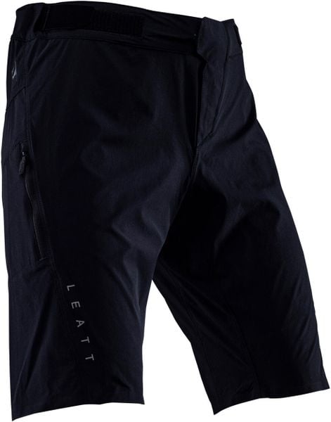 Spodenki rowerowe (+spodenki kolarskie z pampersem w zestawie) LEATT Shorts. Czarne szorty męskie LEATT, na lato, bez wzorów, z materiału. Za 299.99 zł.