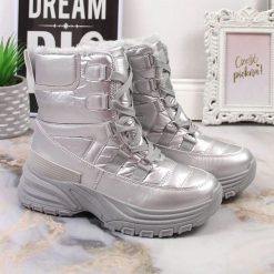 Śniegowce damskie sznurowane metaliczne srebrne Potocki PY16061. Szare śniegowce damskie POTOCKI, z materiału. Za 149.99 zł.