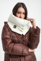 Komin damski pikowany BLAUER. Szaliki i kominy damskie Blauer, bez wzorów. W wyprzedaży za 389.97 zł.