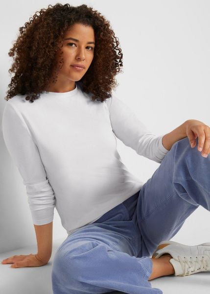 Koszulka z długim rękawem slim fit, z czystej bawełny organicznej (2 szt.). Białe t-shirty damskie bonprix, bez wzorów, z bawełny, bez ramiączek. Za 89.99 zł.