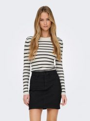 ONLY Sweter w kolorze białym rozmiar: L. Białe swetry klasyczne damskie Only, l, bez kołnierzyka. Za 61.46 zł.