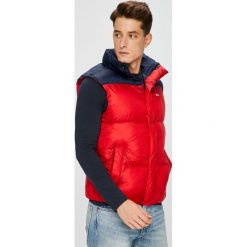 Tommy Jeans - Bezrękawnik. Czerwone kamizelki męskie Tommy Jeans, l, z jeansu. W wyprzedaży za 549.90 zł.